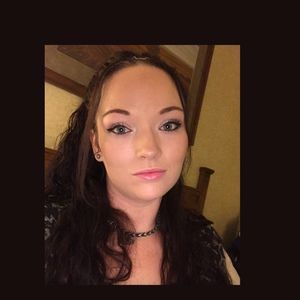 Meet your Posher, Gina